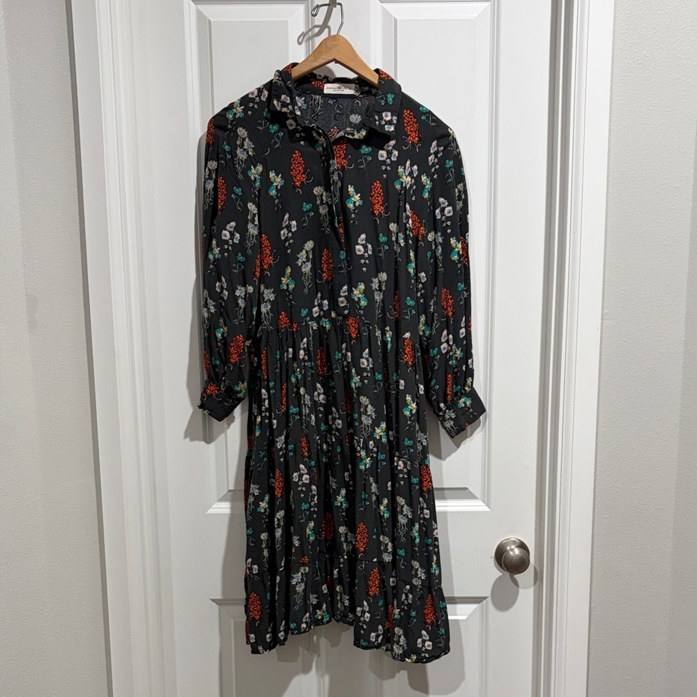 NATURAL LIFE Black Floral Tiered Long-Sleeve Button Midi Dress
